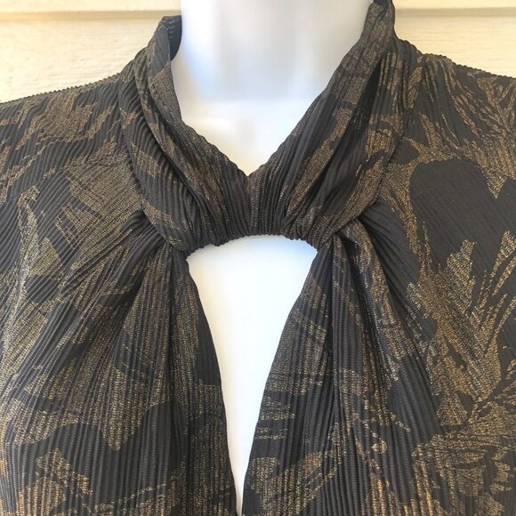 NWT! Tahari Size 10 Beautiful Sleeveless Black/ Gold Jumpsuit - Picture 16 of 16